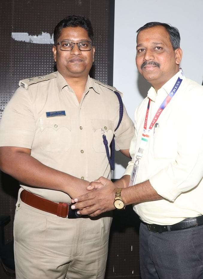 With Bidar SP Sir Pradeep Gunti
